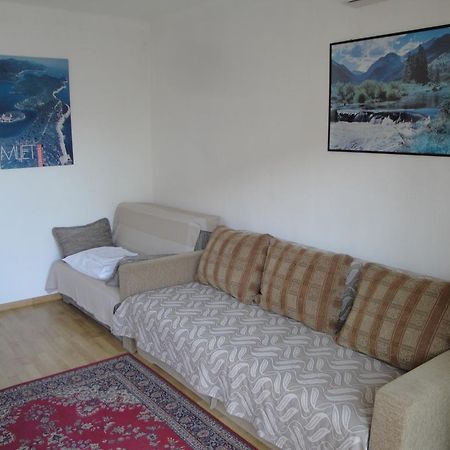 Apartments Marica Трогир Екстериор снимка